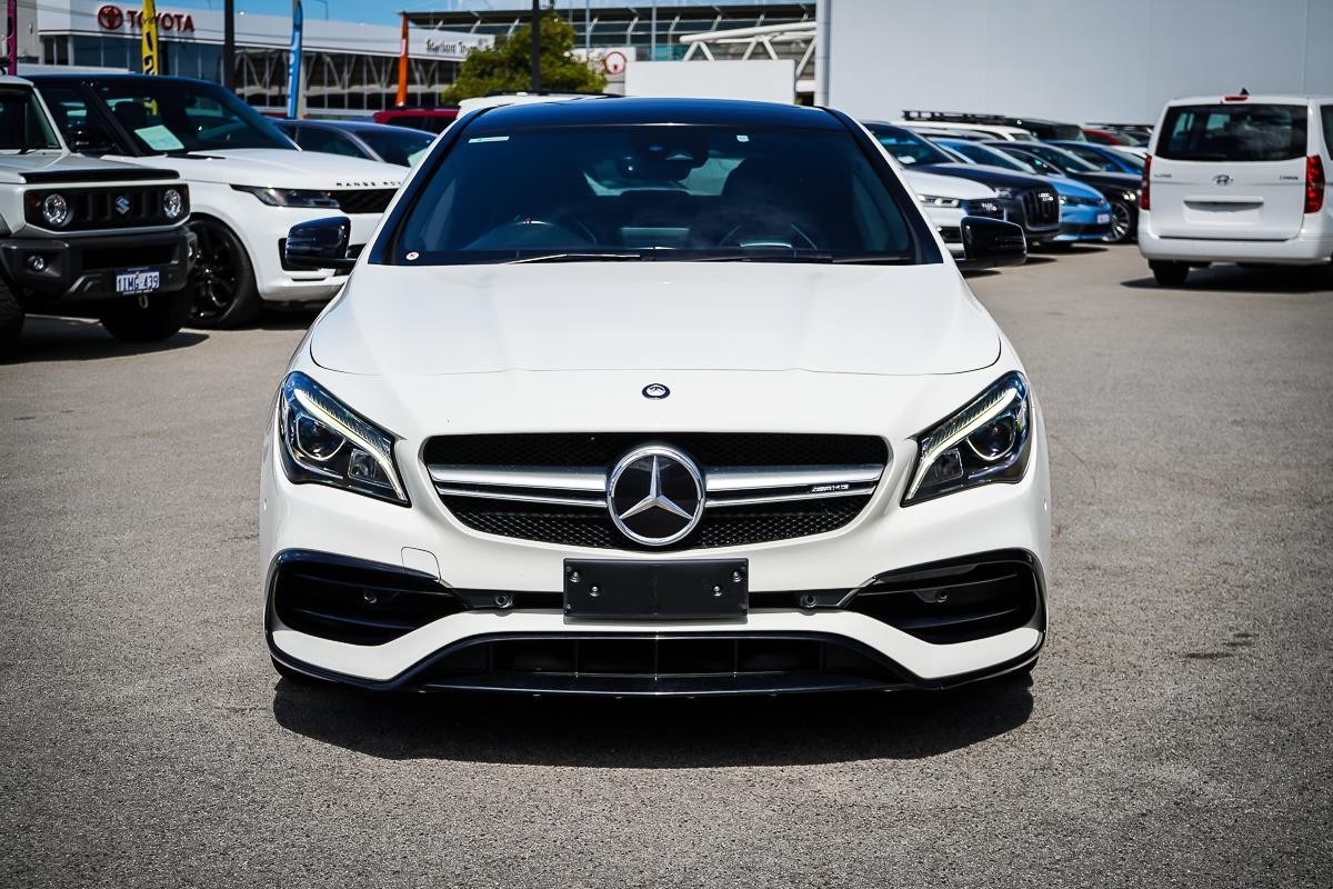 Mercedes Benz Cla-class image 2