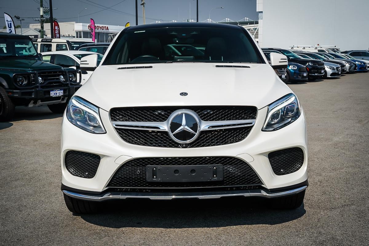 Mercedes Benz Gle-class image 4