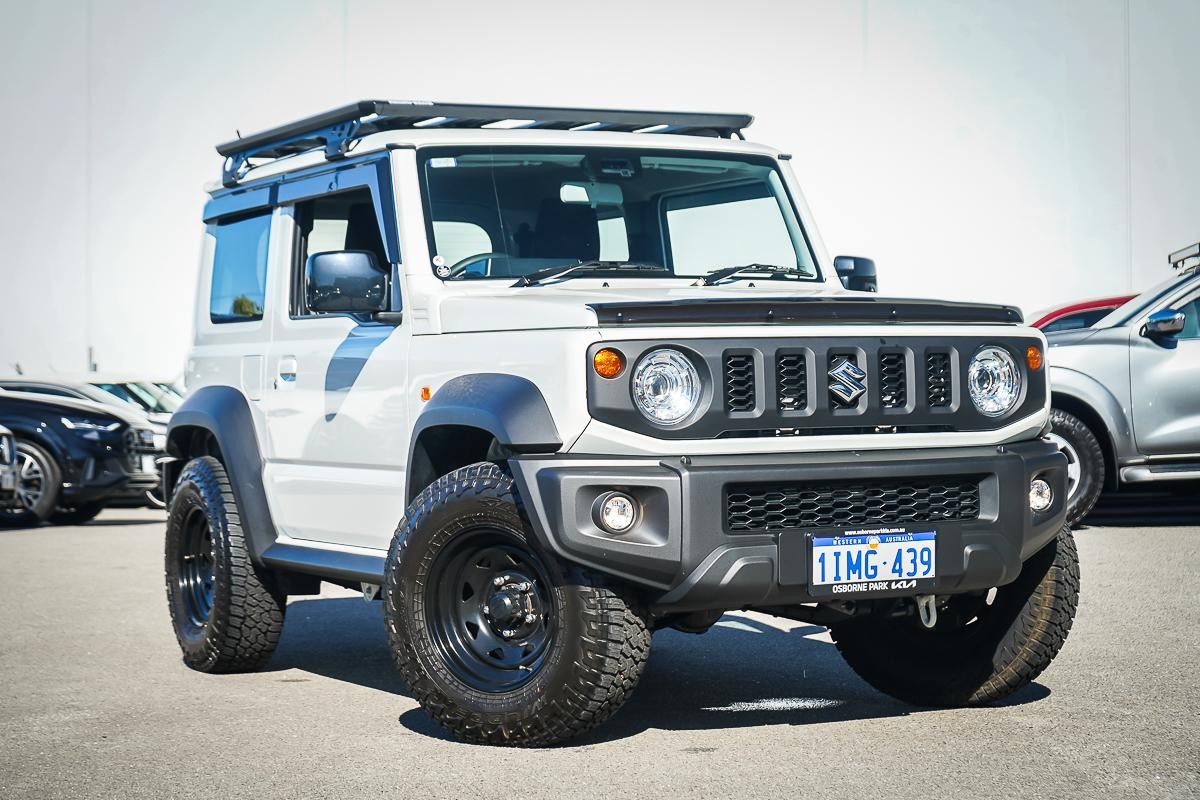 Suzuki Jimny image 1