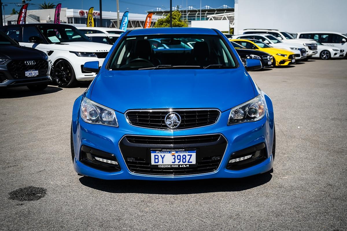 Holden Commodore image 4