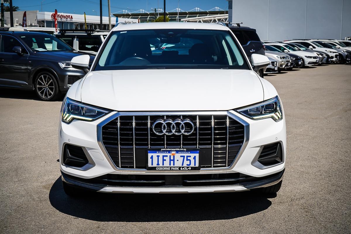 Audi Q3 image 4