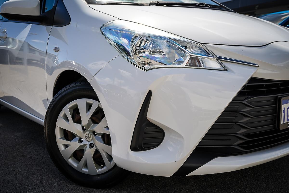 Toyota Yaris image 2