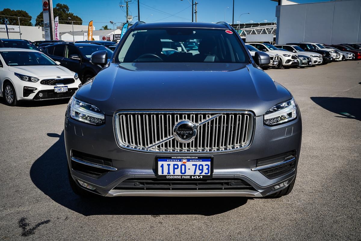 Volvo Xc90 image 4