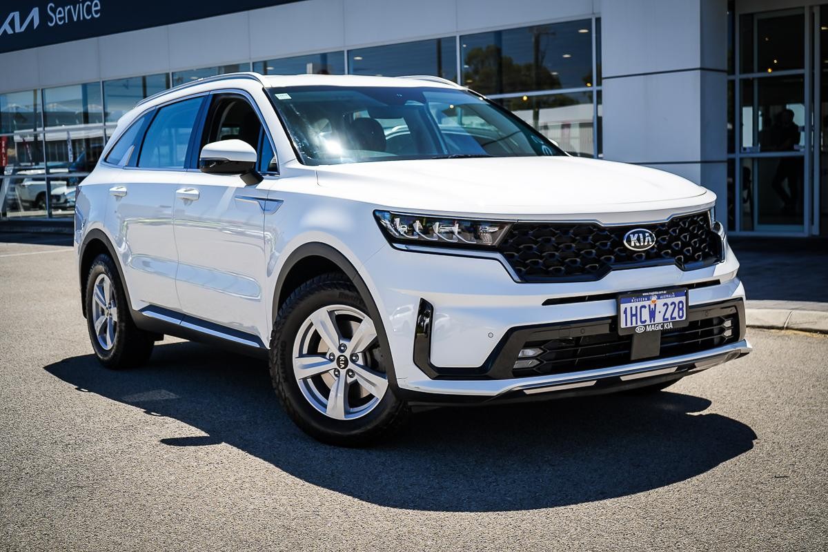 Kia Sorento image 1