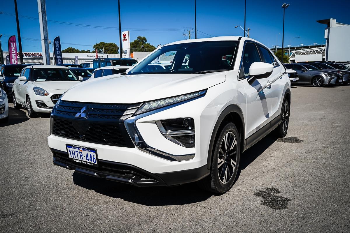 Mitsubishi Eclipse Cross image 2