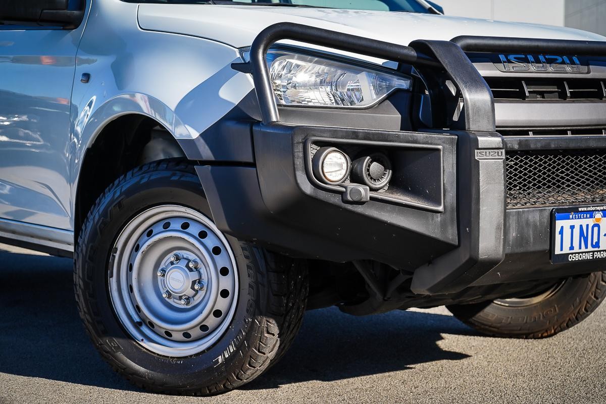 Isuzu D-max image 2