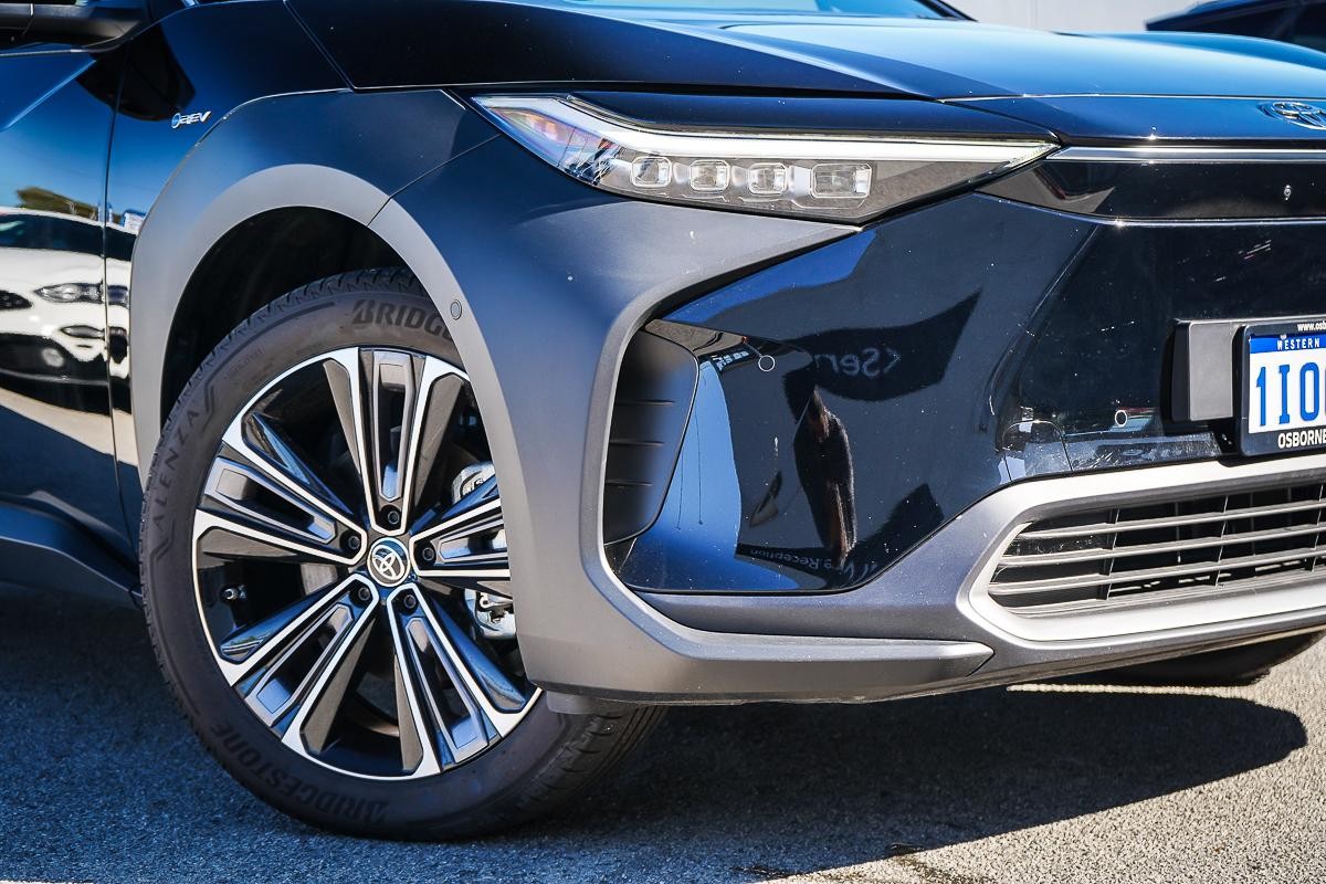 Toyota Bz4x image 2