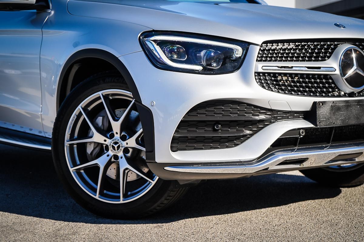Mercedes Benz Glc-class image 2