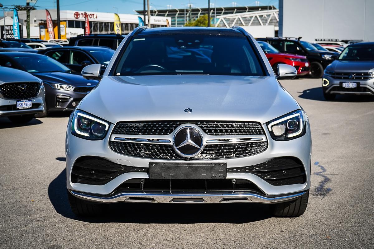 Mercedes Benz Glc-class image 4