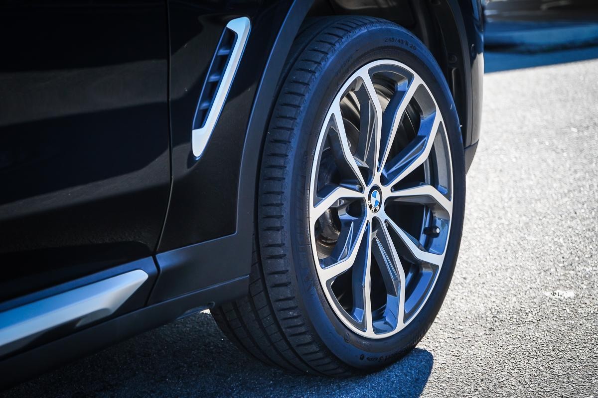 BMW X3 image 3