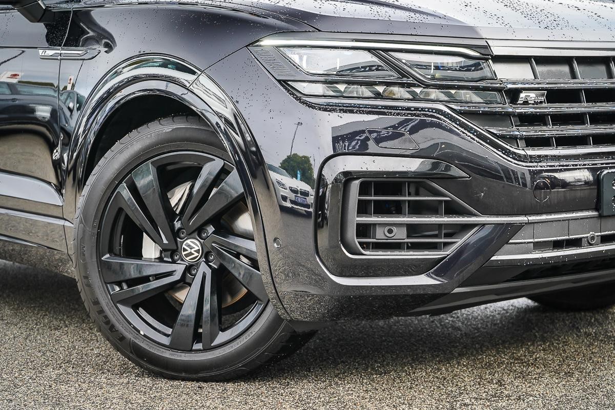 Volkswagen Touareg image 2