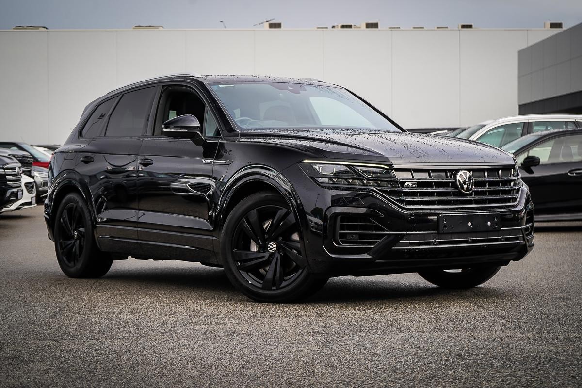 Volkswagen Touareg image 1