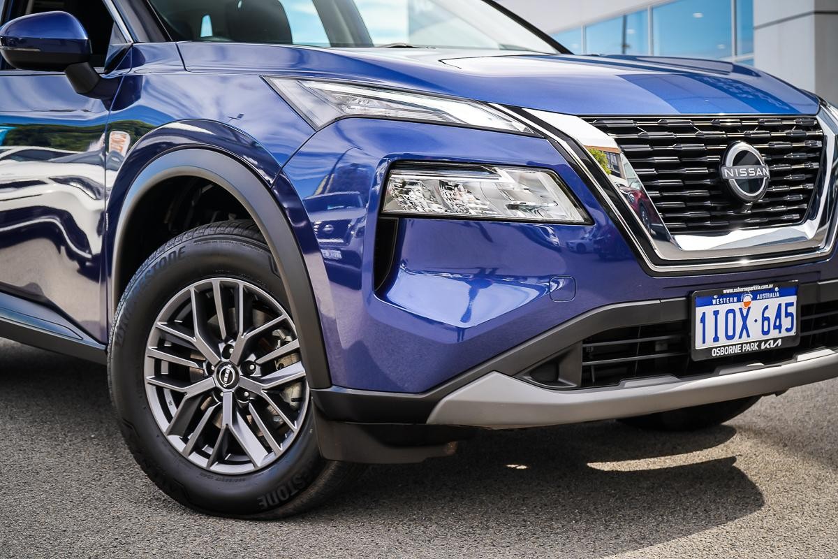 Nissan X-trail image 2