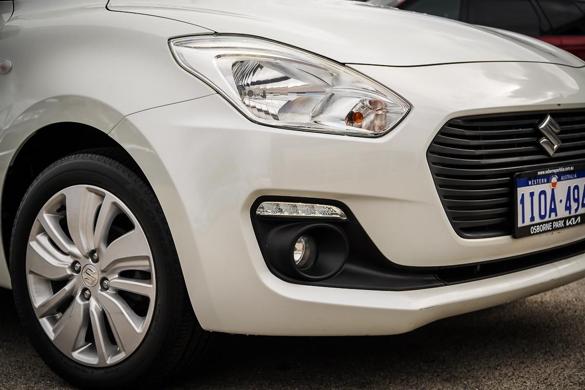 Suzuki Swift image 2