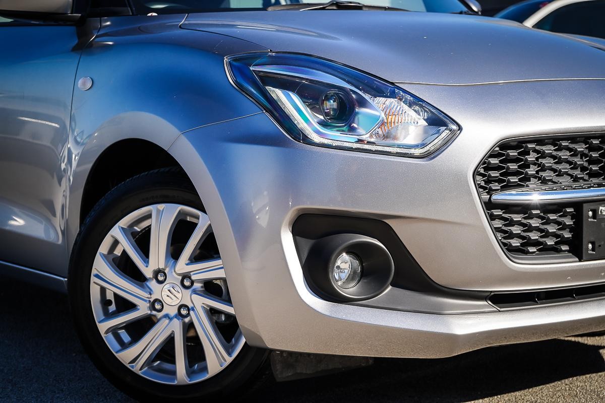 Suzuki Swift image 2