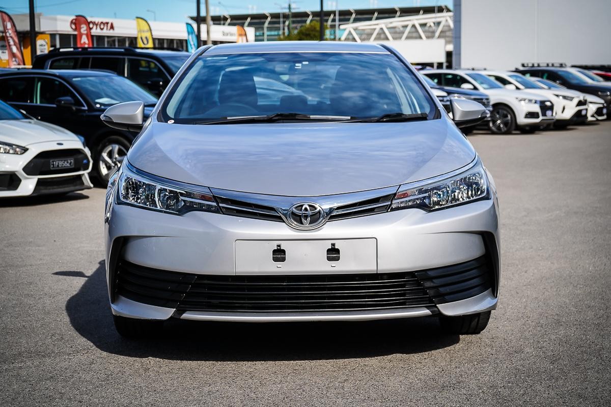 Toyota Corolla image 4