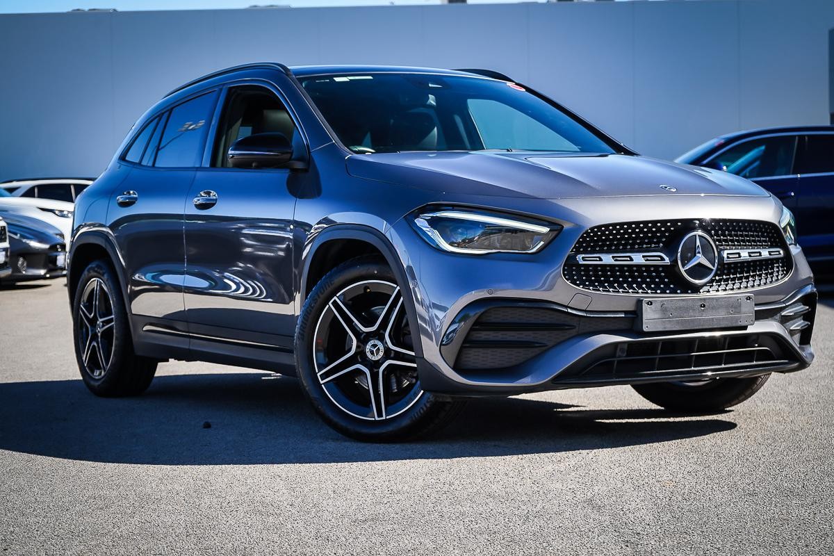 Mercedes Benz Gla-class image 1
