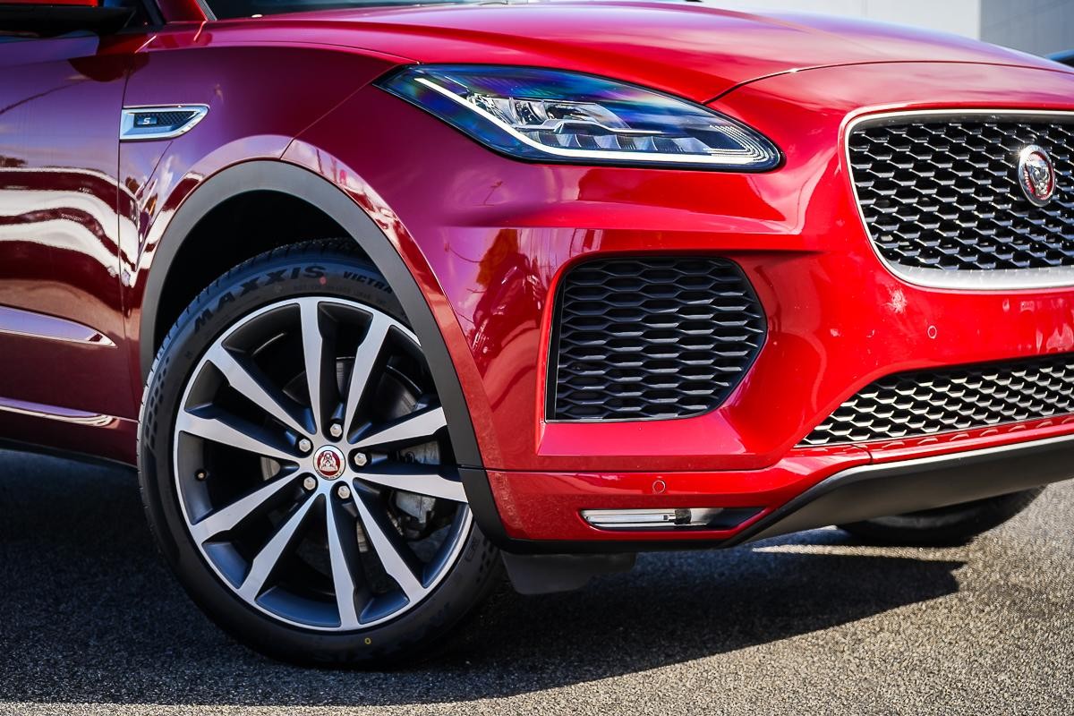 Jaguar E-pace image 2