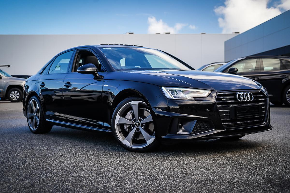 Audi A4 image 1