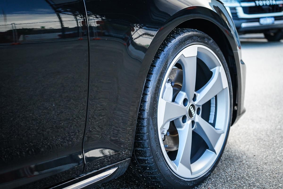 Audi A4 image 3