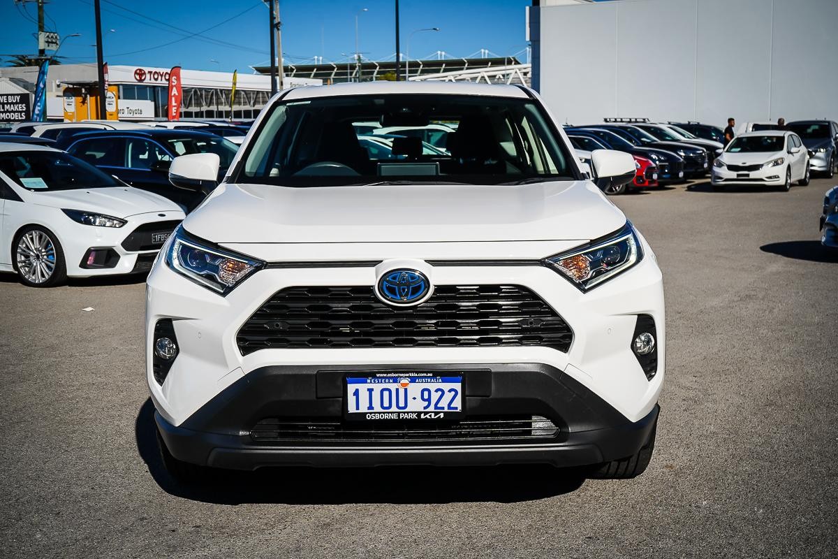 Toyota Rav4 image 4