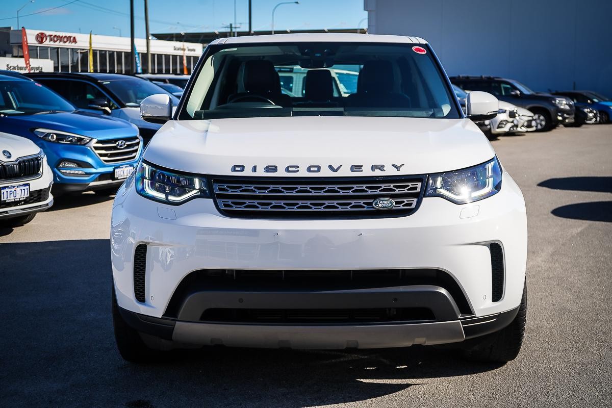 Land Rover Discovery image 4