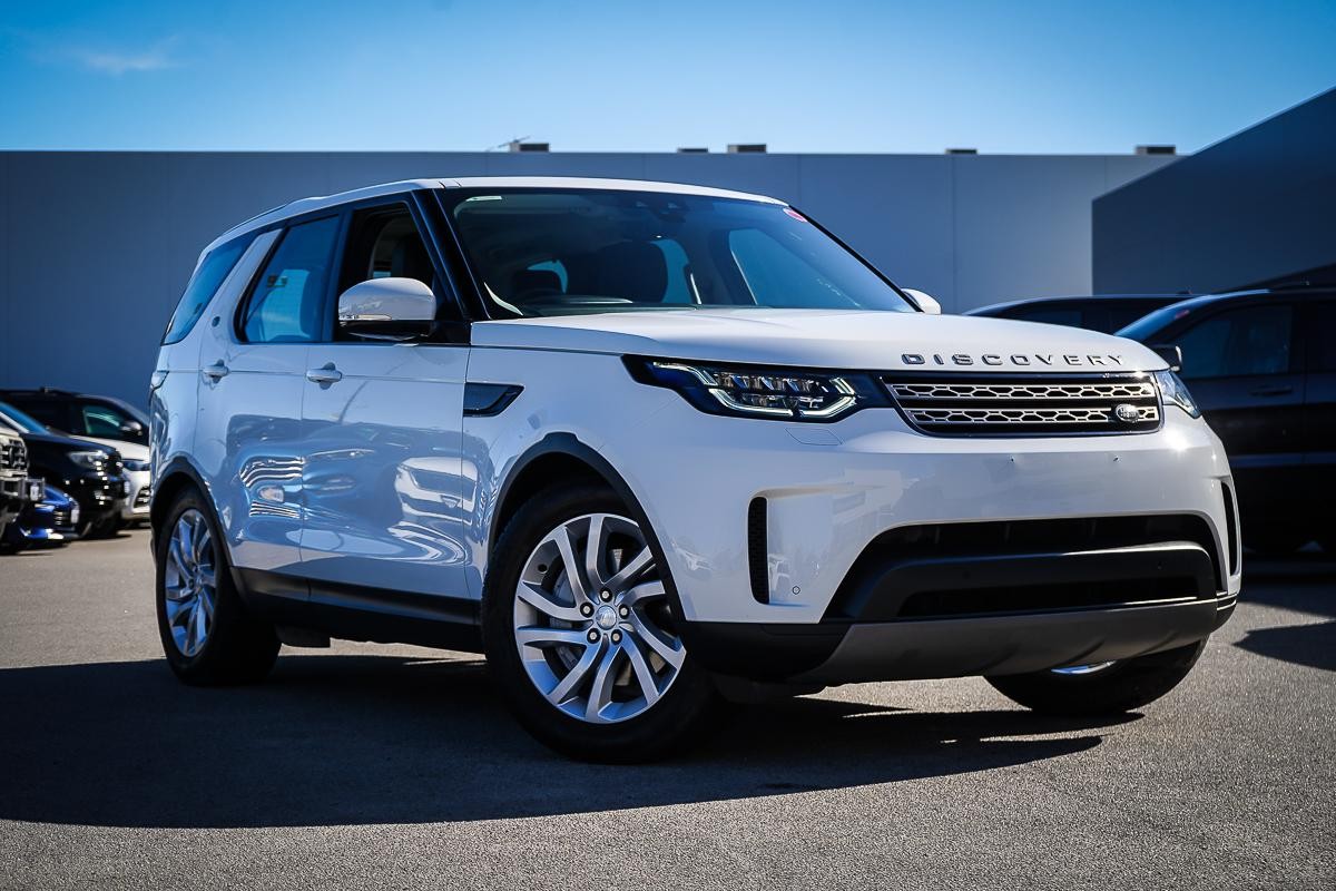 Land Rover Discovery image 1
