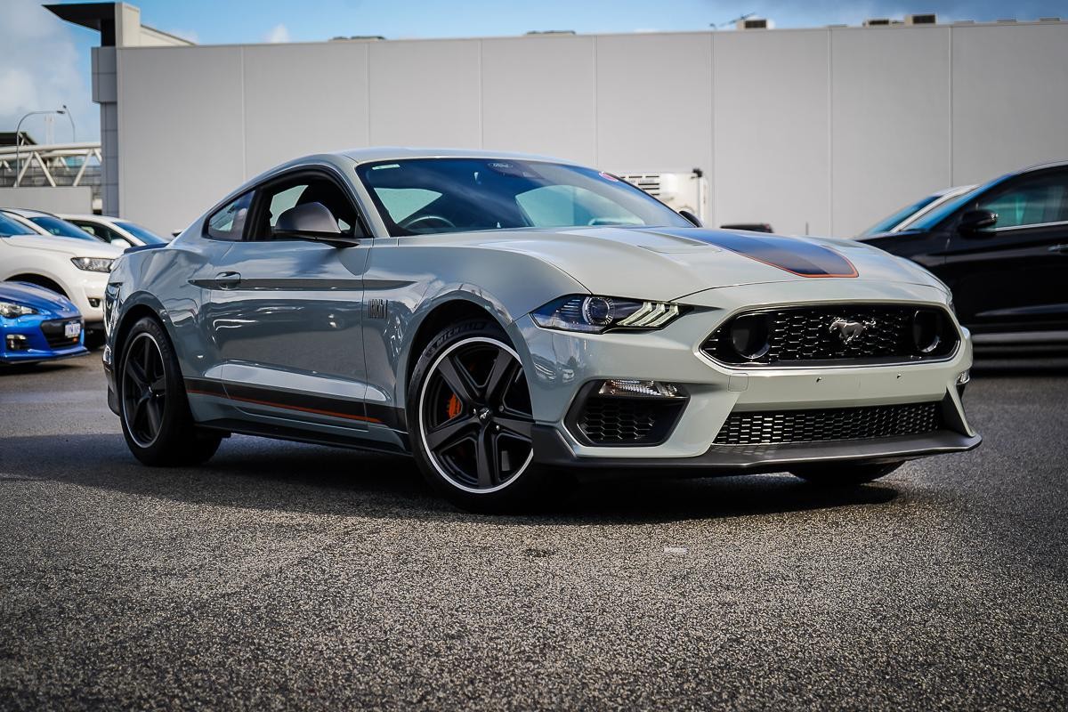 Ford Mustang image 1