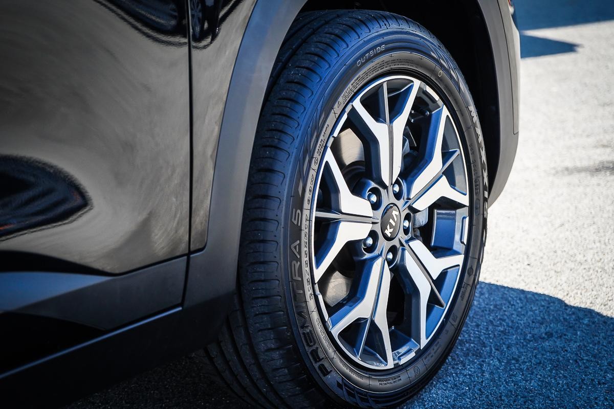 Kia Seltos image 3