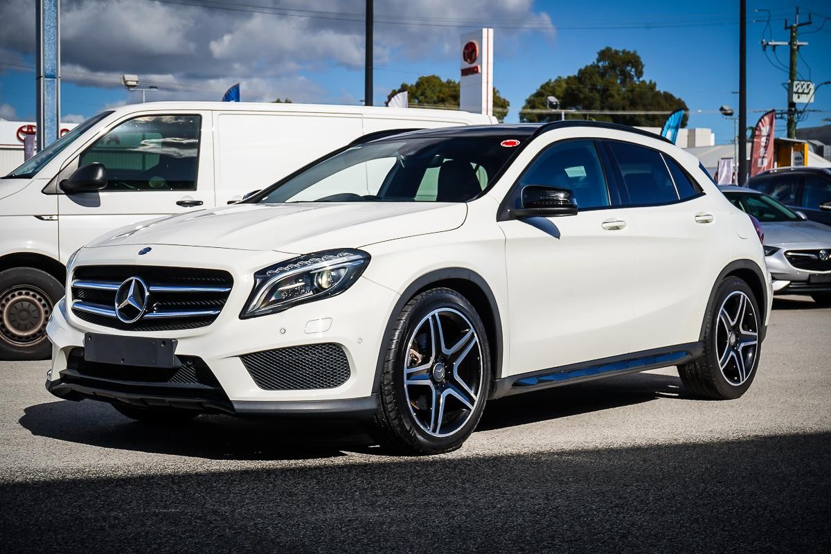 Mercedes Benz Gla-class image 4
