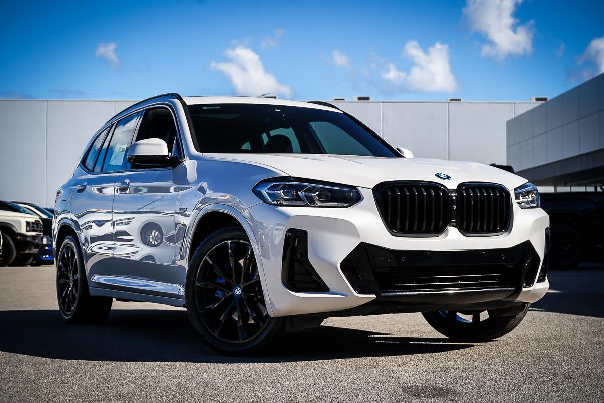 BMW X3 image 1