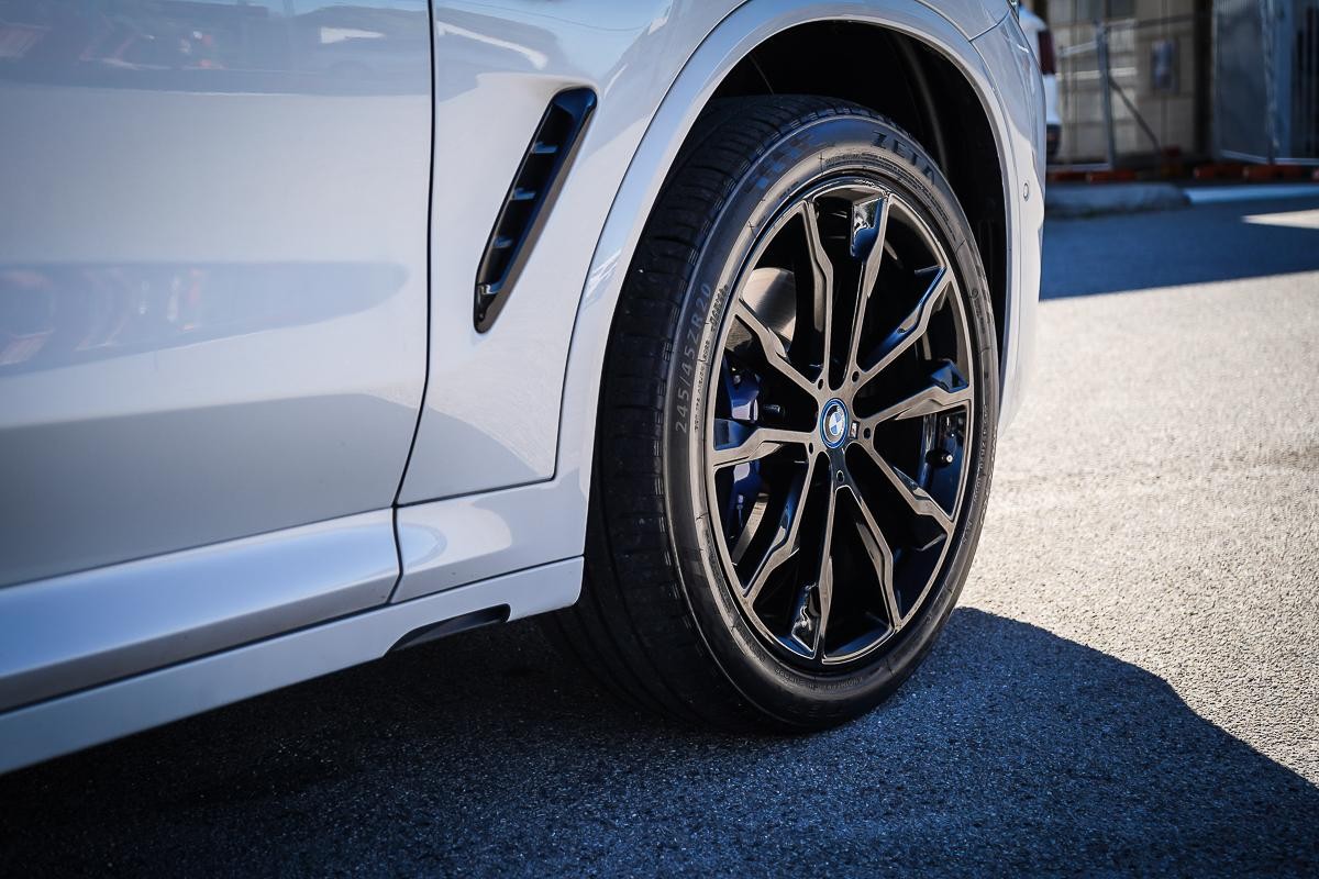 BMW X3 image 3