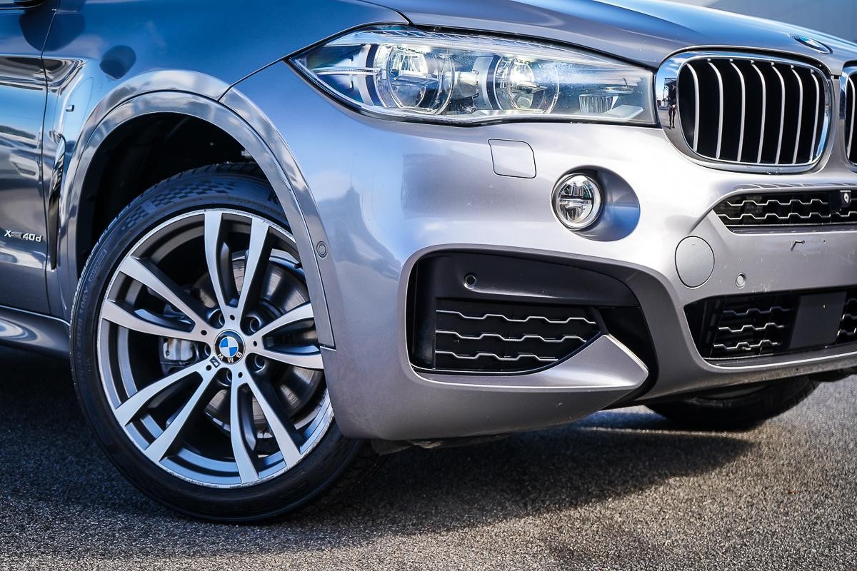 BMW X6 image 2