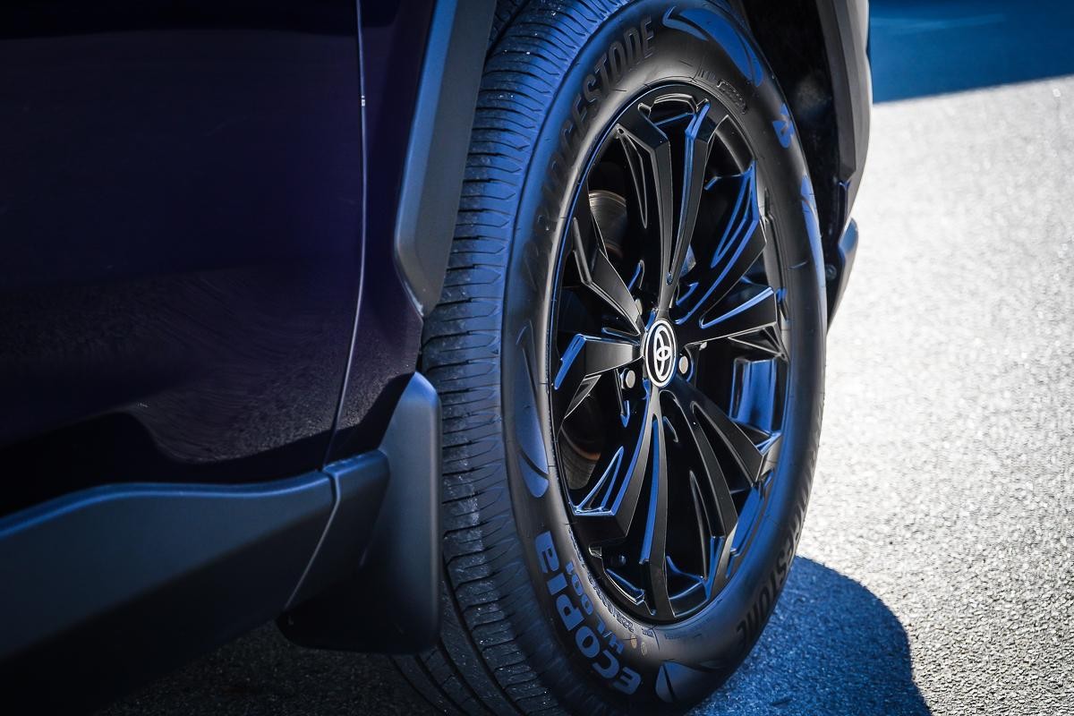 Toyota Rav4 image 3