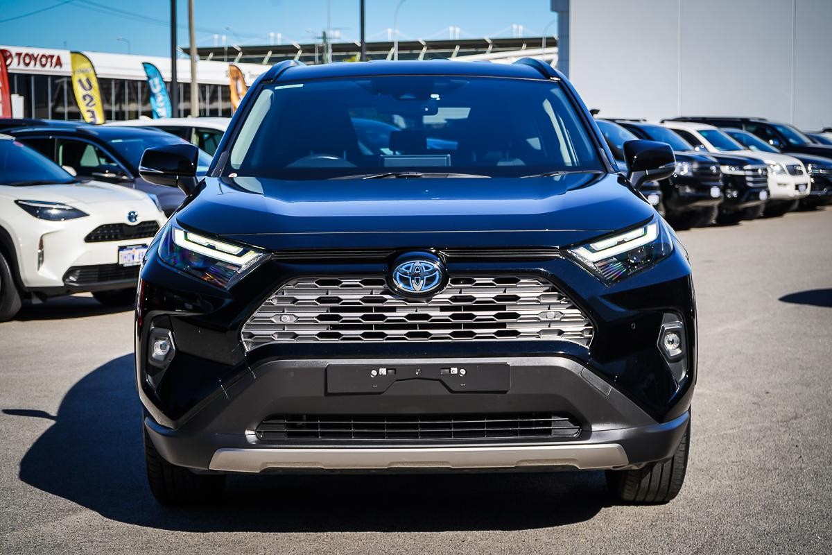 Toyota Rav4 image 4