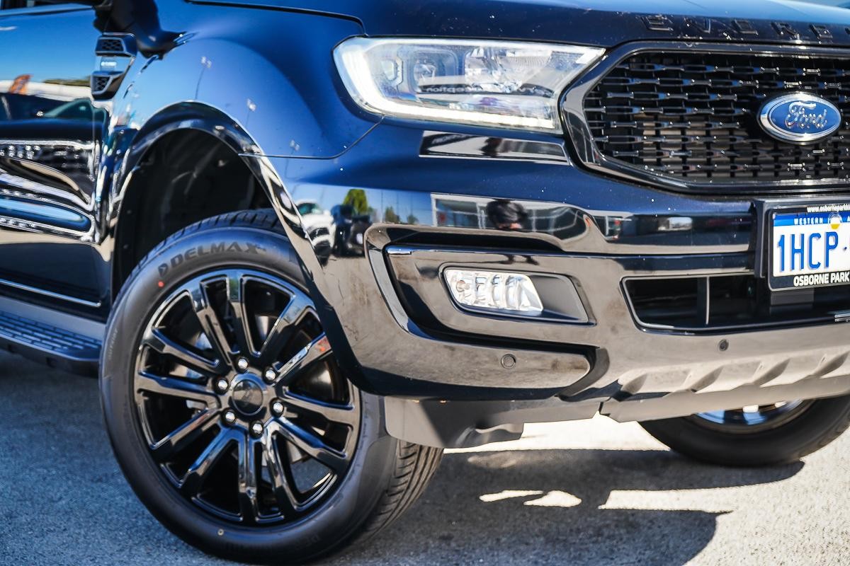 Ford Everest image 2