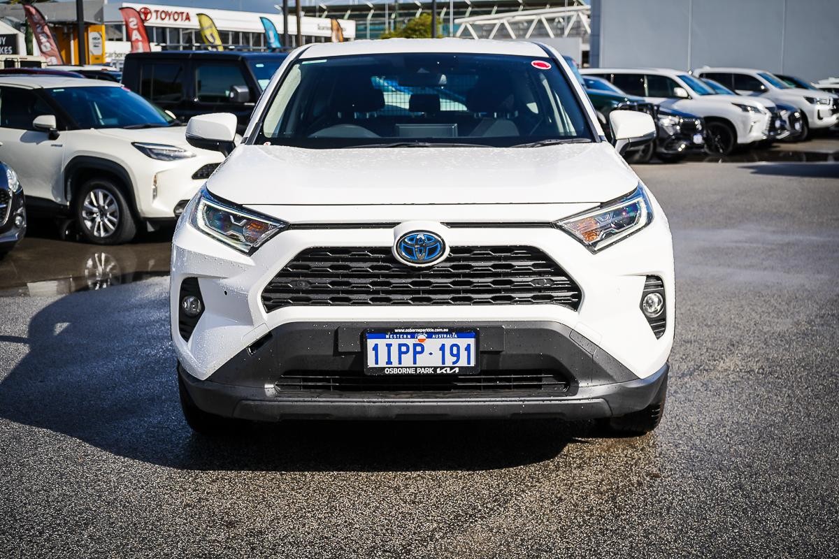 Toyota Rav4 image 4
