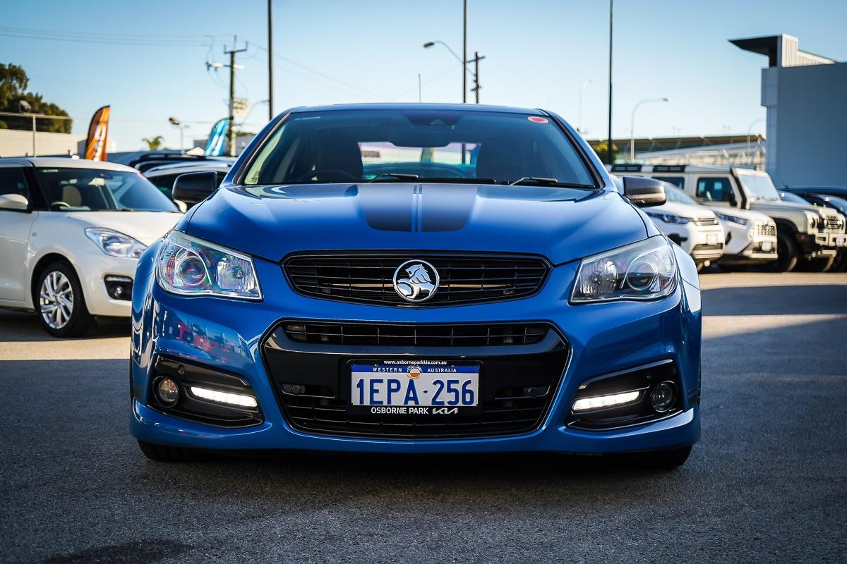 Holden Commodore image 4