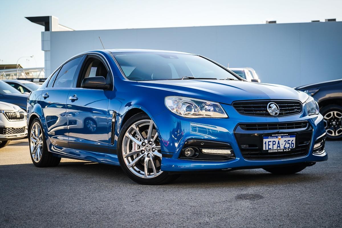 Holden Commodore image 1