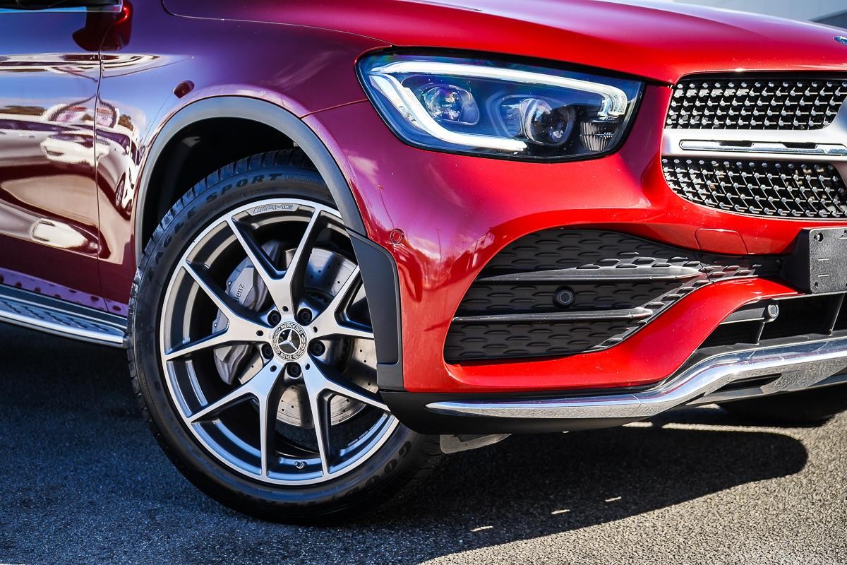 Mercedes Benz Glc-class image 2