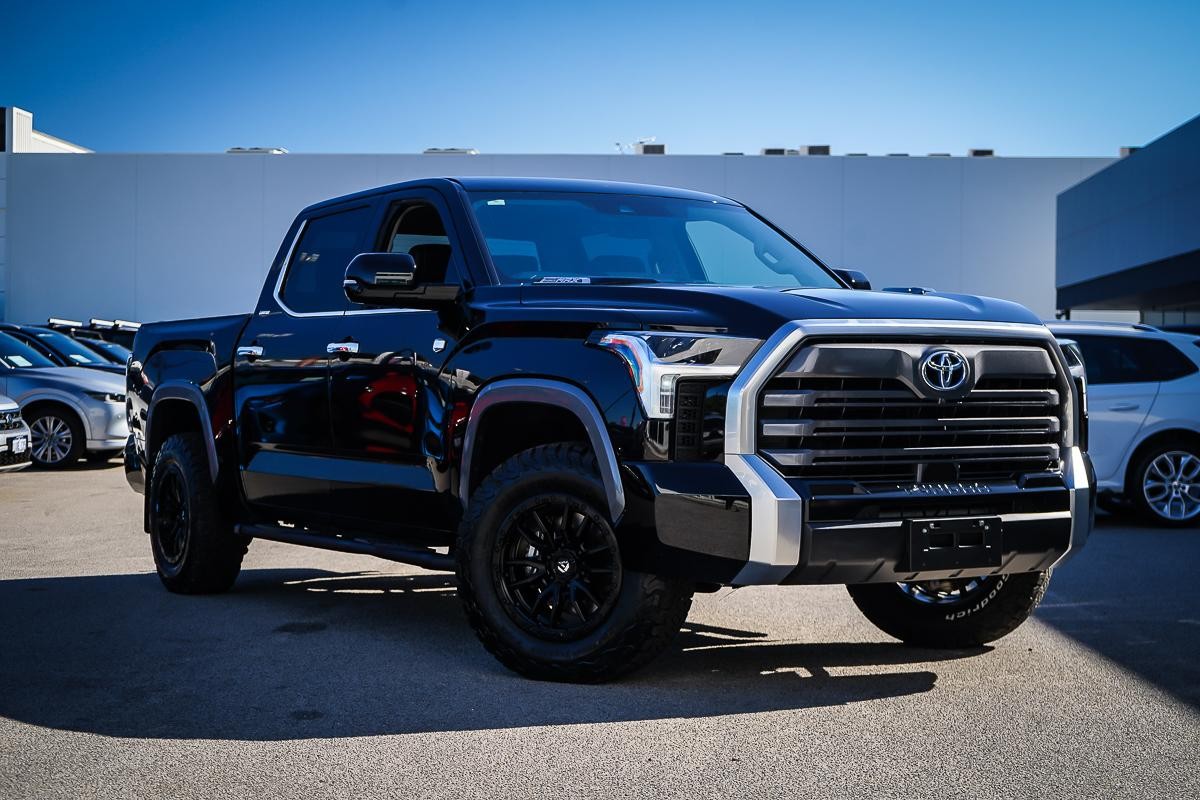 Toyota Tundra image 1
