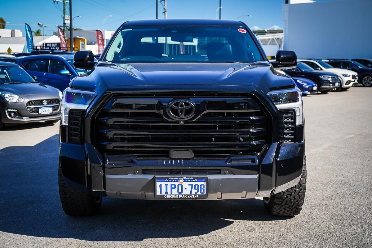 Toyota Tundra image 4