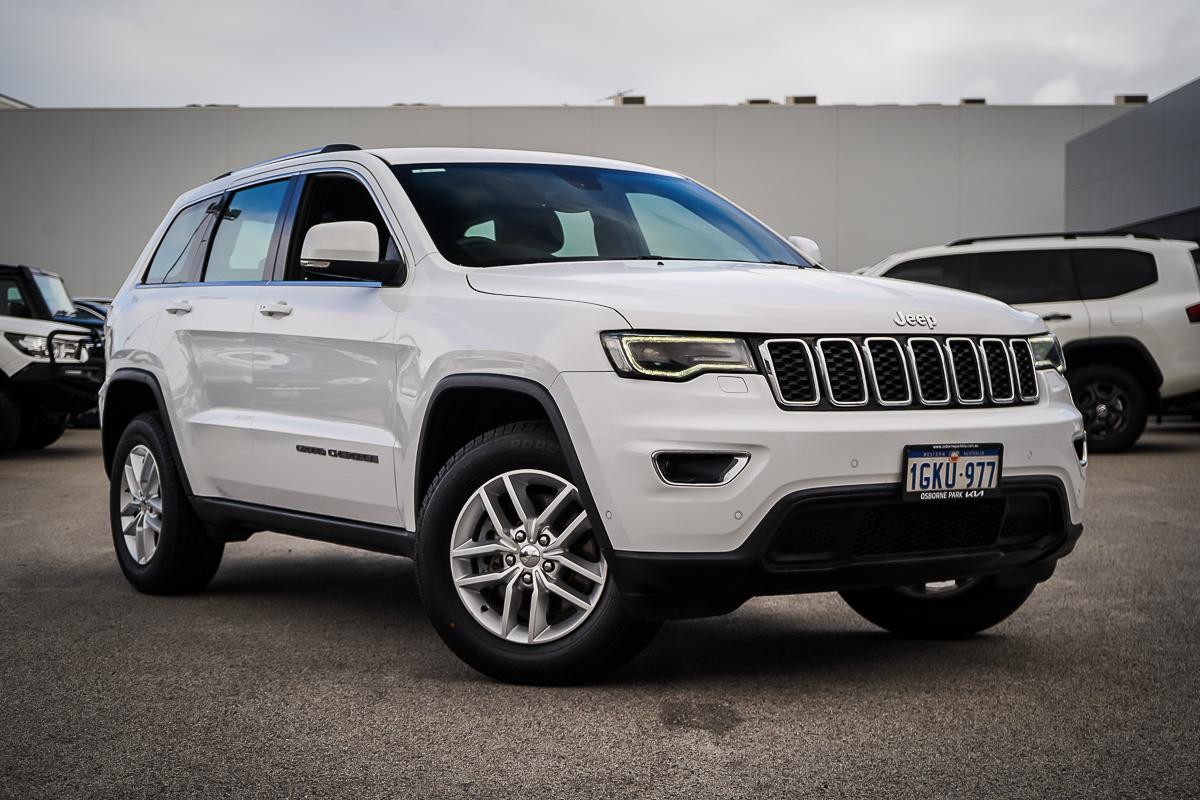 Jeep Grand Cherokee image 1