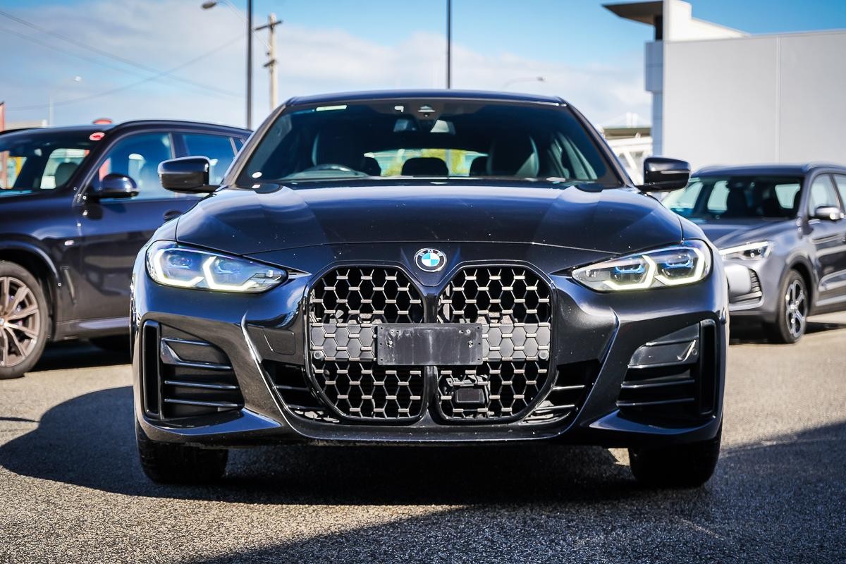 BMW 4 Series image 3