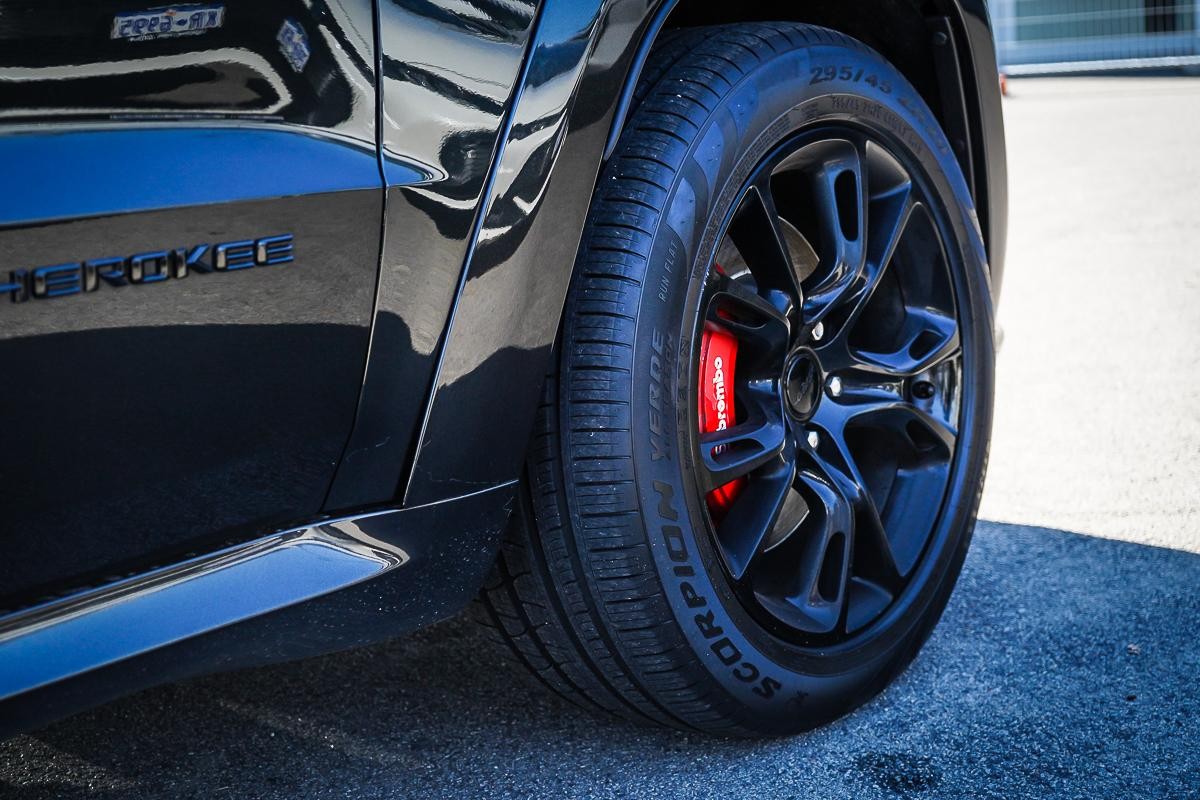Jeep Grand Cherokee image 3