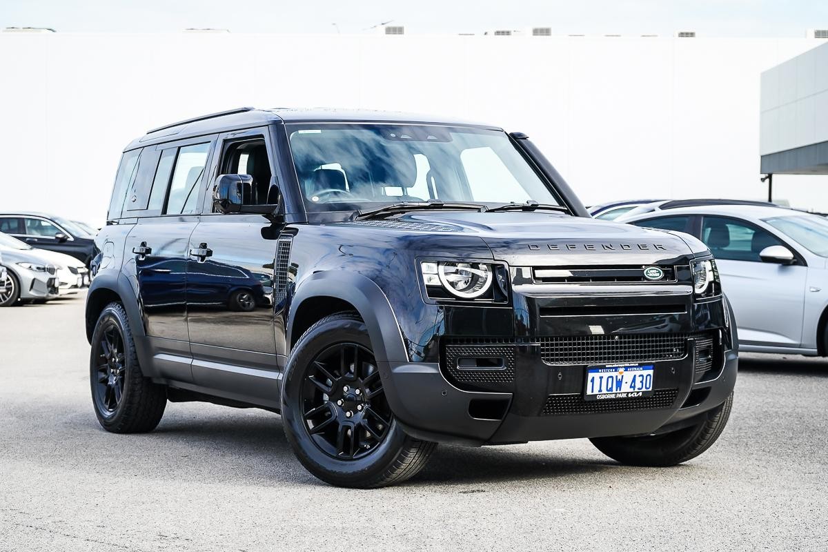 Land Rover Defender image 1