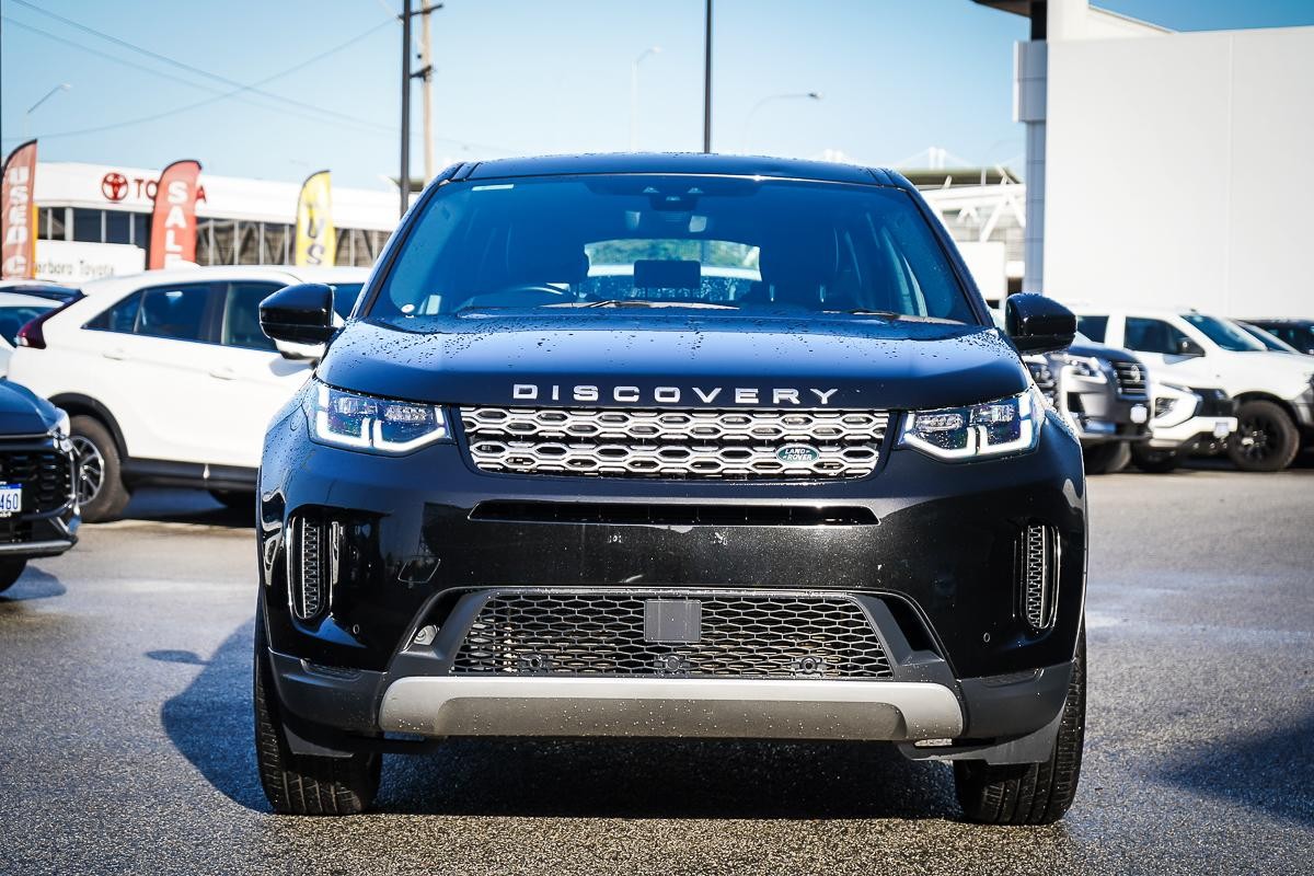 Land Rover Discovery Sport image 3