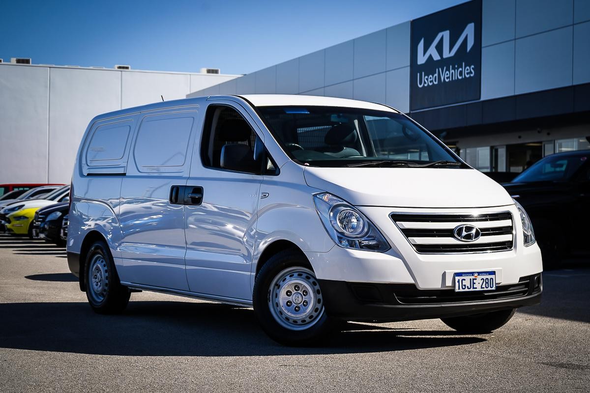 Hyundai Iload image 1