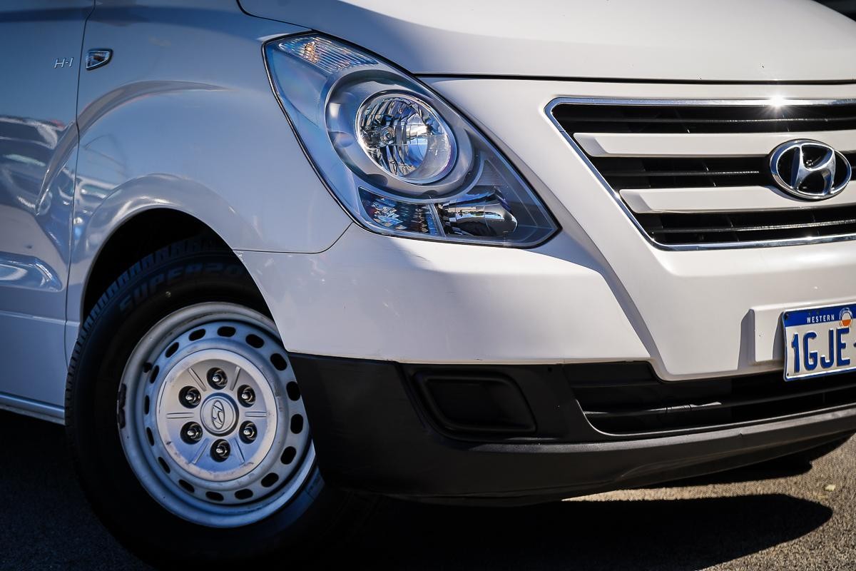 Hyundai Iload image 2