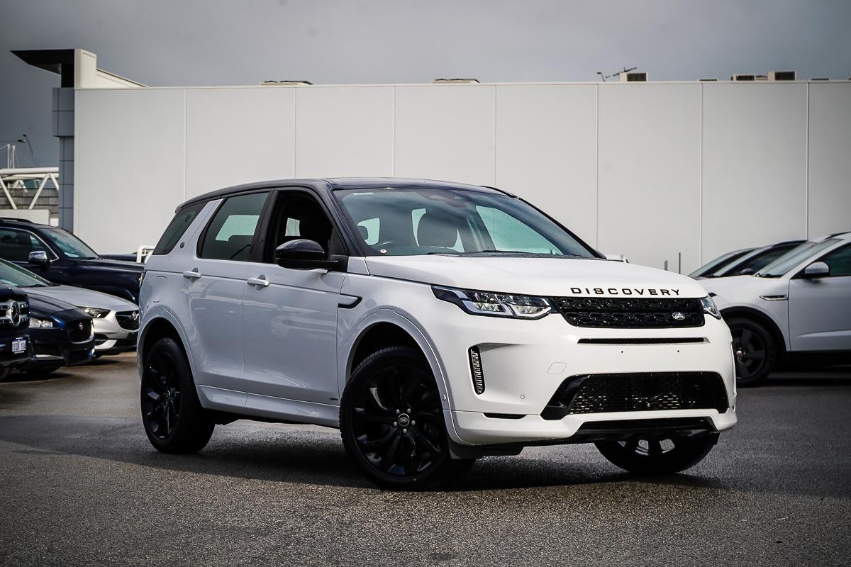 Land Rover Discovery Sport image 1